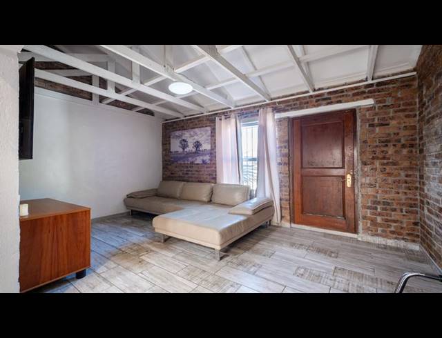 4 BEDROOM HOUSE FOR SALE IN GLENWOOD